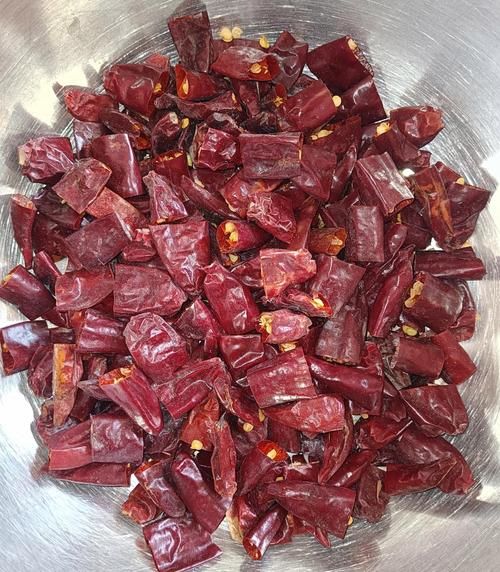 湖南糯米粉灌辣椒怎么做_正宗灌辣椒配方