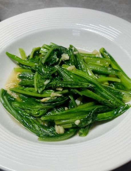 油麦菜怎么炒好吃_油麦菜家常做法