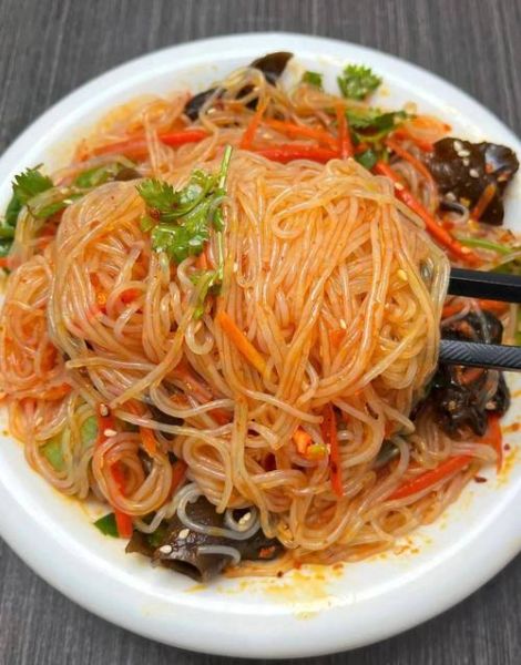 凉拌粉丝怎么做_凉拌粉丝的家常做法