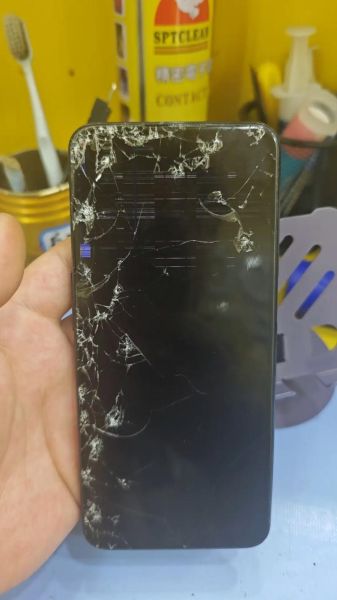 手机内屏坏了还能用吗_外屏碎了要换整个屏幕吗