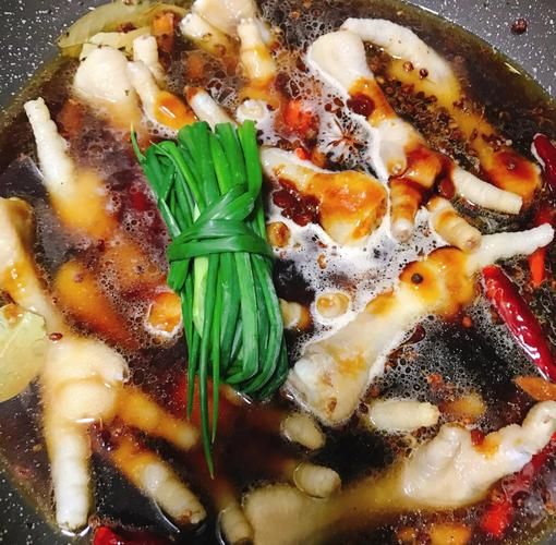 糟卤鸡爪怎么做_糟卤鸡爪要煮多久