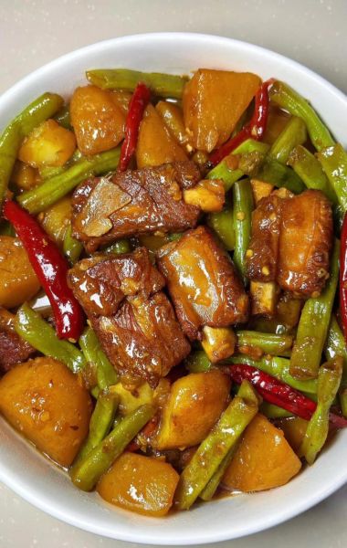 排骨豆角怎么做好吃_排骨豆角炖多久才软烂