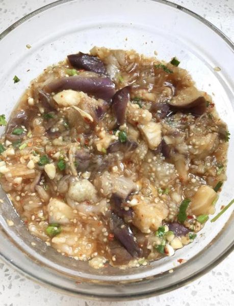 蒸茄子怎么做好吃_蒸茄子需要蒸几分钟