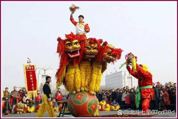 锣鼓喧什么词语_锣鼓喧天是什么意思