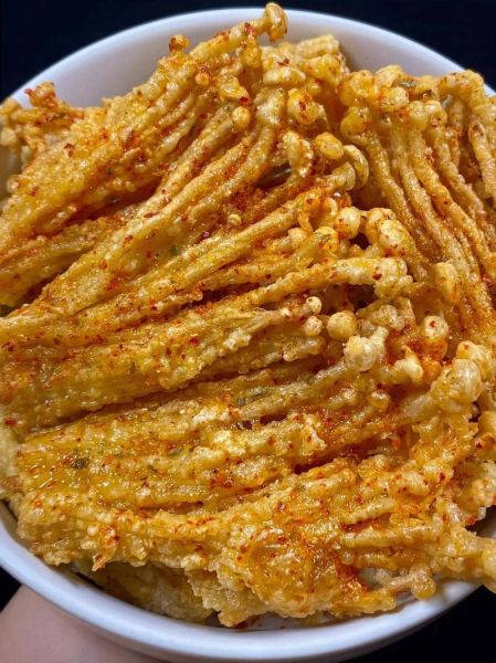 炸金针菇怎么做才酥脆_金针菇炸多久不会老