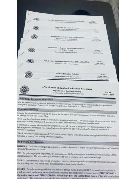 美国绿卡申请条件_美国绿卡多久能拿到