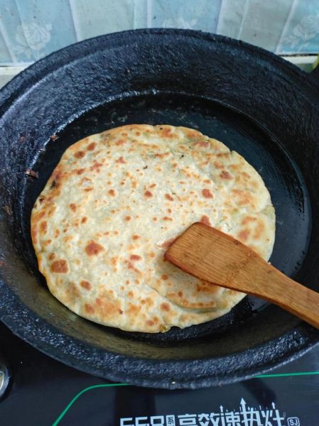 河南油馍怎么做_油馍外酥里嫩技巧