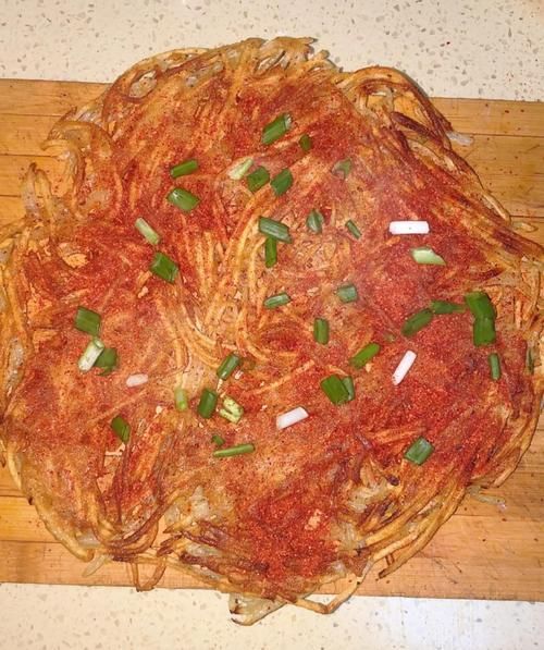 土豆丝饼最简单的做法_土豆丝饼怎么做才酥脆