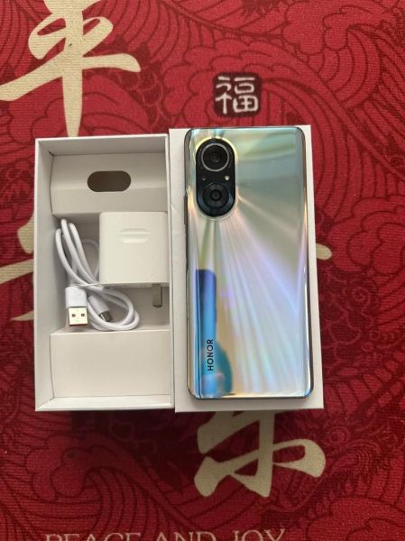 华为荣耀哪款手机好_2024年值得买的荣耀机型推荐