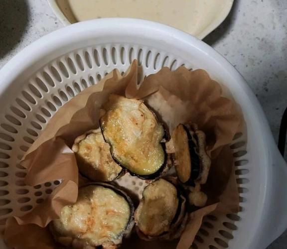 炸茄盒怎么做_炸茄盒的面糊怎么调