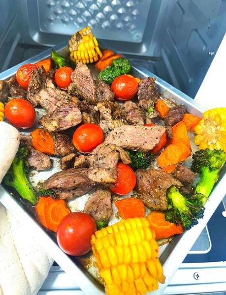 烤牛肉怎么腌制_烤牛肉用烤箱还是炭火