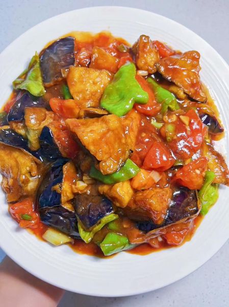 黄焖茄子怎么做_家常做法窍门