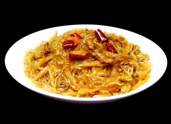 酸菜炒粉条怎么做_酸菜炒粉条的家常做法 酸菜炒粉条怎么做_酸菜炒粉条的家常做法