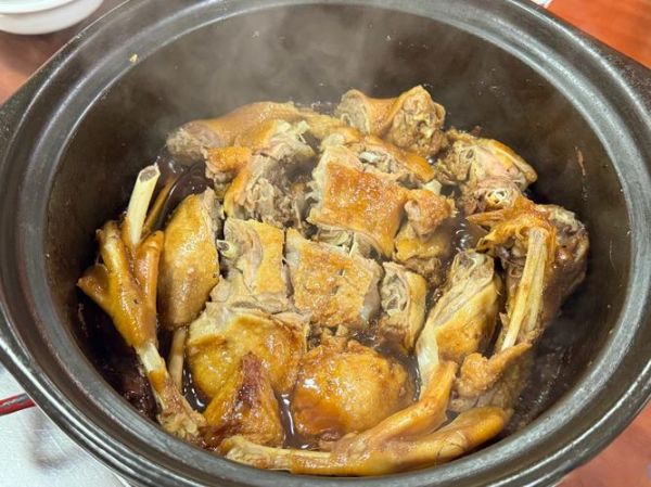 姜母鸭怎么做_正宗姜母鸭配方