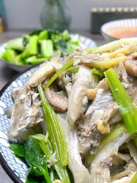 杂鱼一锅鲜怎么做_杂鱼一锅鲜的做法大全 杂鱼一锅鲜怎么做_杂鱼一锅鲜的做法大全