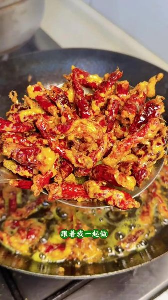 炸胡椒怎么做_炸胡椒的做法步骤