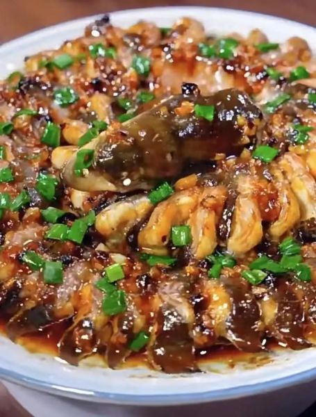 清蒸鳗鱼怎么做_清蒸鳗鱼的家常做法 清蒸鳗鱼怎么做_清蒸鳗鱼的家常做法