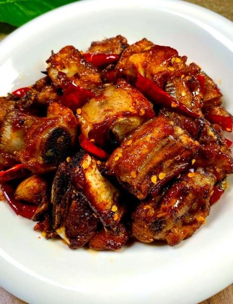 香辣排骨怎么做才正宗_正宗香辣排骨的秘制配方