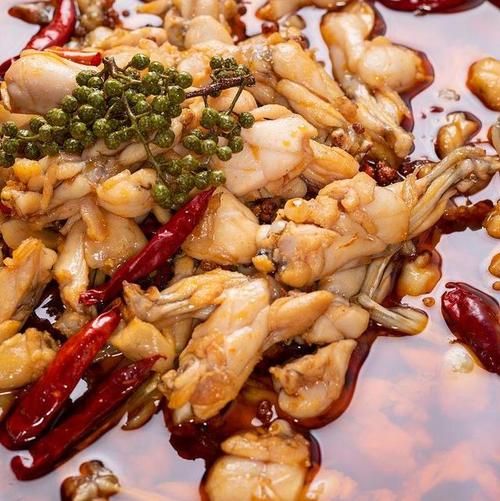 水煮牛蛙怎么做_水煮牛蛙需要焯水吗