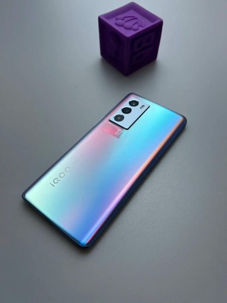 iq手机怎么样_iq手机值得买吗