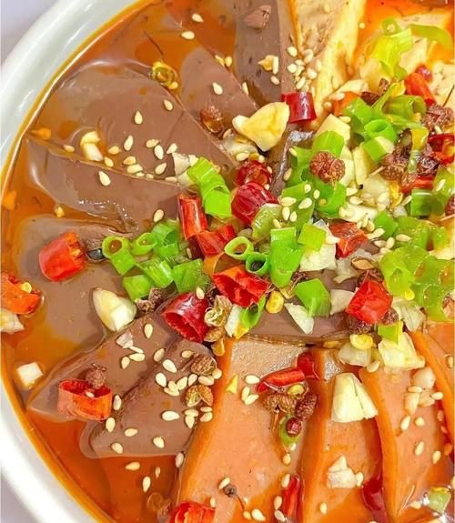 毛血旺最正宗的做法_重庆老火锅底料怎么选