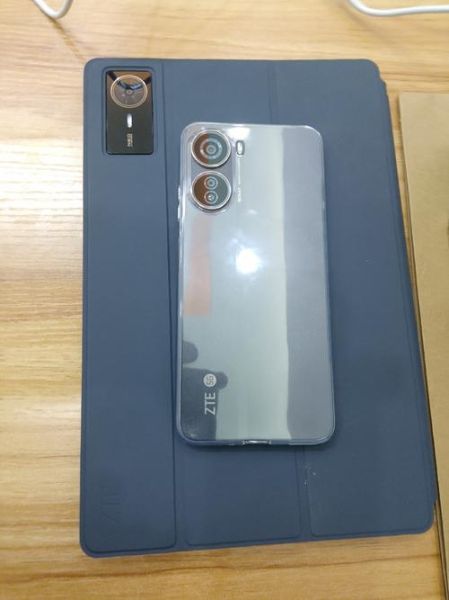 3D手机有哪些_3D手机值得买吗