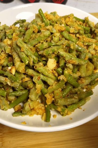 蒸豆角怎么做好吃_蒸豆角的家常做法窍门