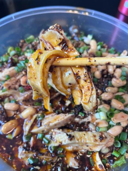 白砍鸡正宗做法_如何做出皮脆肉嫩