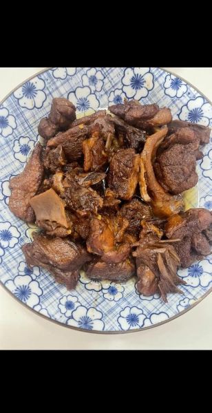 三杯鸭怎么做才好吃_三杯鸭的家常做法