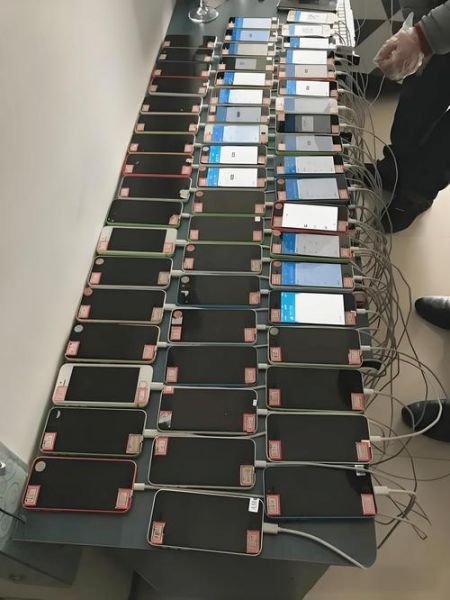 苹果手机群控是什么_苹果手机群控怎么用