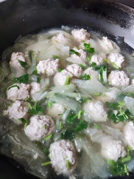 冬瓜丸子汤怎么做_冬瓜丸子汤的家常做法