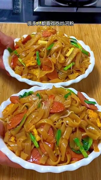 炒河粉怎么做_炒河粉不粘锅技巧