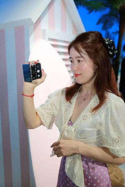 女生手机推荐_哪款手机拍照好看又轻