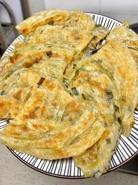 正宗油饼怎么做_油饼外酥里软秘诀