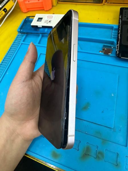 手机电池为什么会鼓包_鼓包后还能用吗