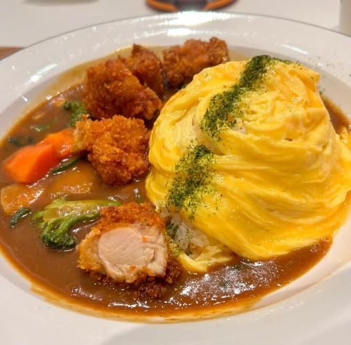 蛋包饭怎么做_蛋包饭的家常做法