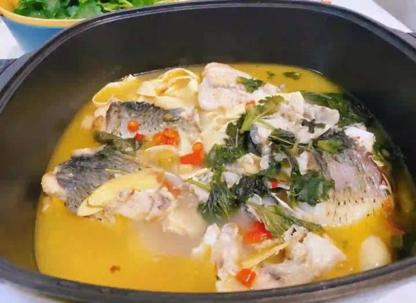 清炖草鱼怎么做_清炖草鱼的家常做法