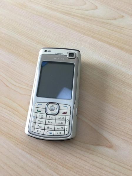 nokia手机哪个型号值得买_如何辨别正品