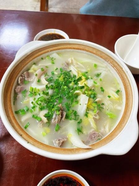 羊汤的做法_羊汤怎么炖才白