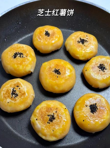红薯饼的家常做法_红薯饼怎么做好吃又简单