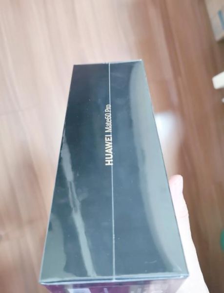 华为手机包装盒有什么配件_如何辨别真伪