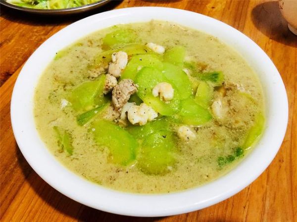 黄瓜肉片汤怎么做_黄瓜肉片汤的家常做法