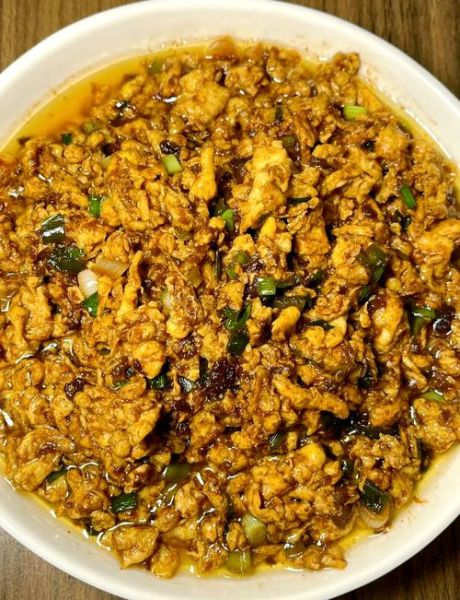 正宗东北鸡蛋酱怎么做_鸡蛋酱不腥的秘诀