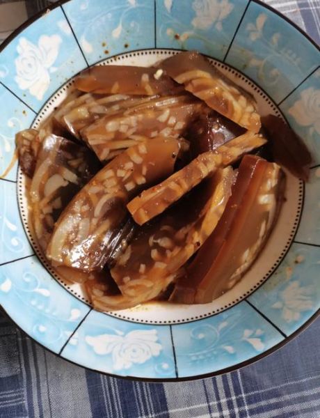 皮冻的家常做法_皮冻怎么做不腥