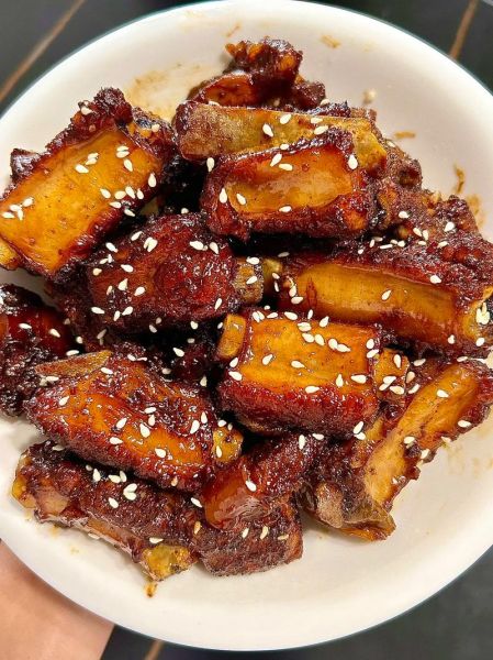 糖醋排骨怎么做才正宗_糖醋排骨用白醋还是陈醋