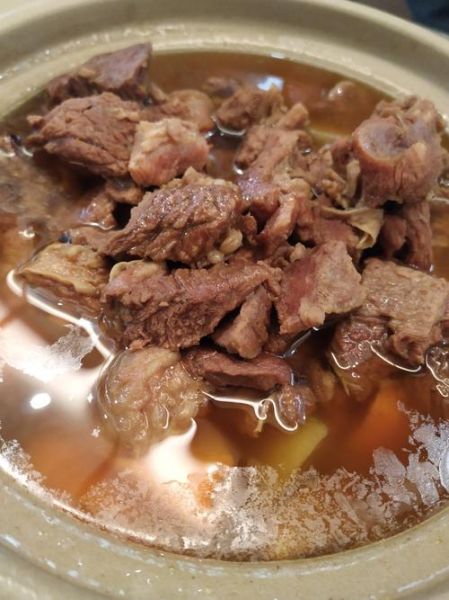 清炖牛肉的家常做法_清炖牛肉怎么炖才软烂