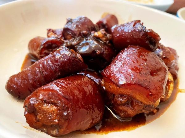 红烧猪尾巴怎么做好吃_红烧猪尾巴的家常做法