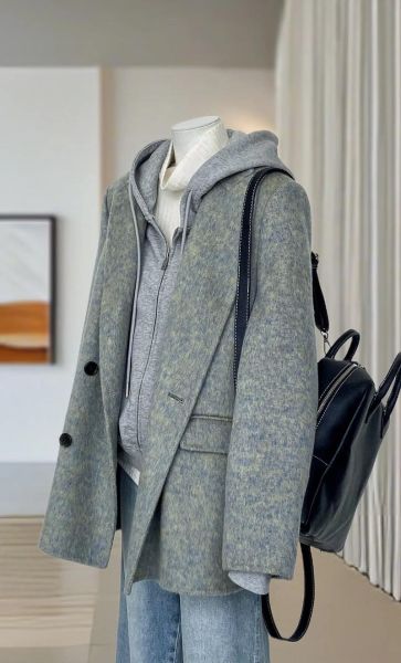 秋冬款外套怎么选_秋冬穿搭如何保暖又显瘦