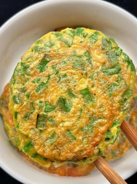 韭菜饼的家常做法_韭菜饼怎么做才酥脆
