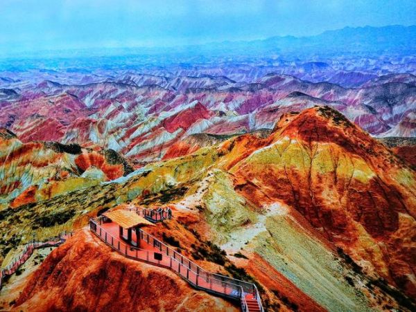 丹霞地貌是怎么形成的_中国最美丹霞在哪里